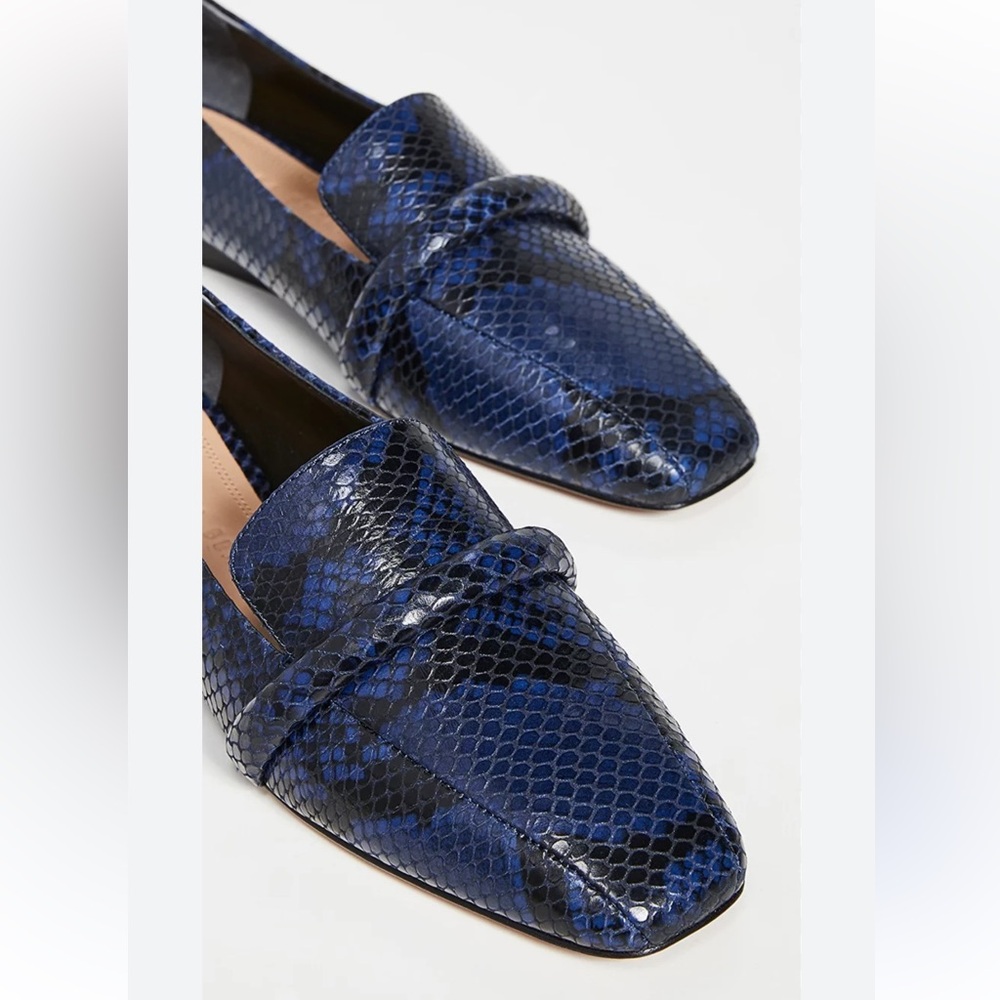 Veronica Beard Grier Loafer in Indigo